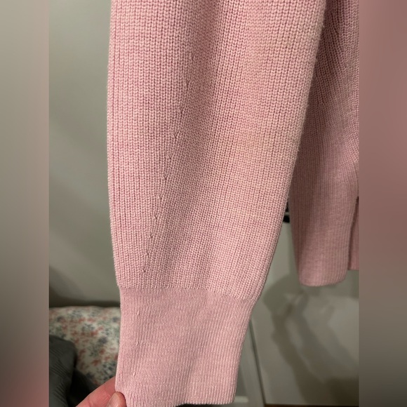Lululemon Merino Wool -Blend Ribbed
Crewneck Sweater - Heathered Pink Peony! - Picture 8 of 8